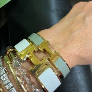 Hermes Clic bracelet 🥳❤️